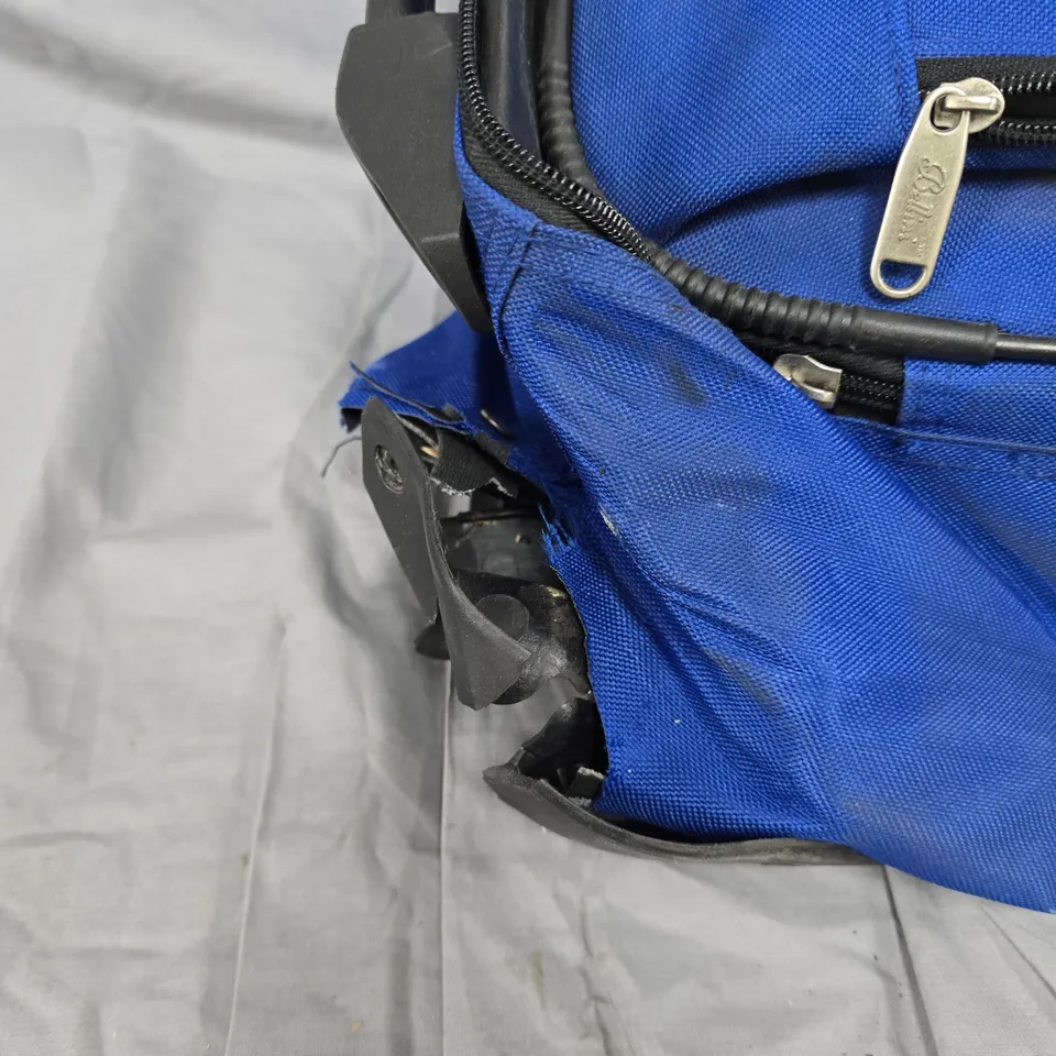 BELLINI SMALL WHEELED LUGGAGE CASE IN BLUE