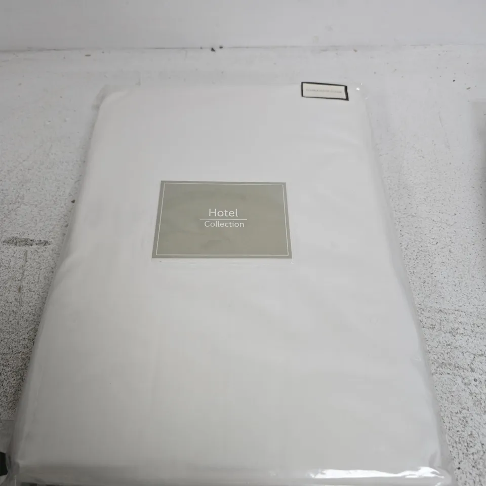 HOTEL COLLECTION DOUBLE DUVET COVER – WHITE