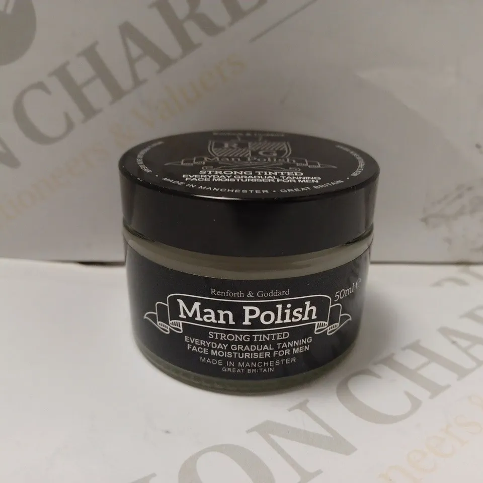 MAN POLISH STRONG TINTED - PREMIUM GRADUAL SELF TANNING FACE MOISTURISER 