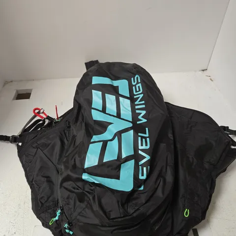 LVEL WINGS BLACK PARAGLIDING HARNESS WITH LINES AND CARABINERS