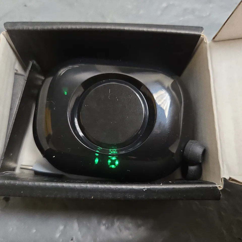 S6 WIRELESS BLUETOOTH EARBUDS WITH CHARGING CASE – BOXED