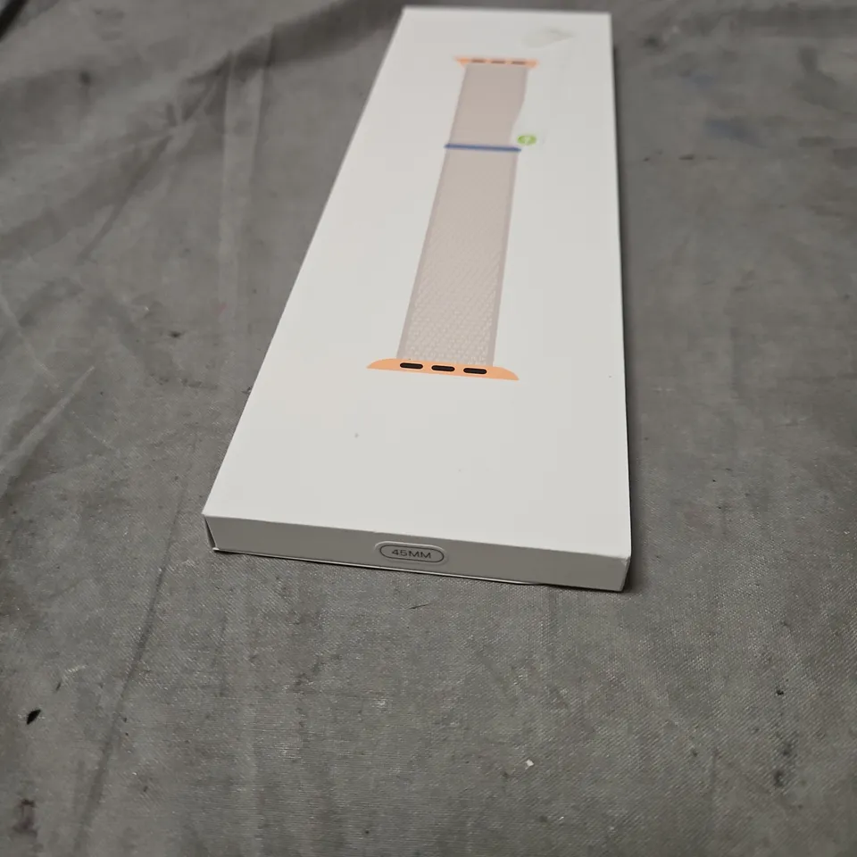 APPLE WATCH SPORT LOOP BAND – STARLIGHT, 45MM