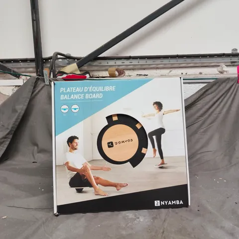 NYAMBA DOMYOS BALANCE BOARD