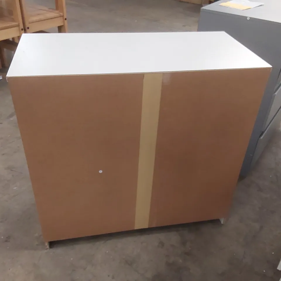 WOODEN 4 DRAWER CHEST - WHITE