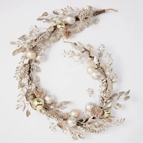 BOXED 6FT CHAMPAGNE GOLD PRE LIT GARLAND