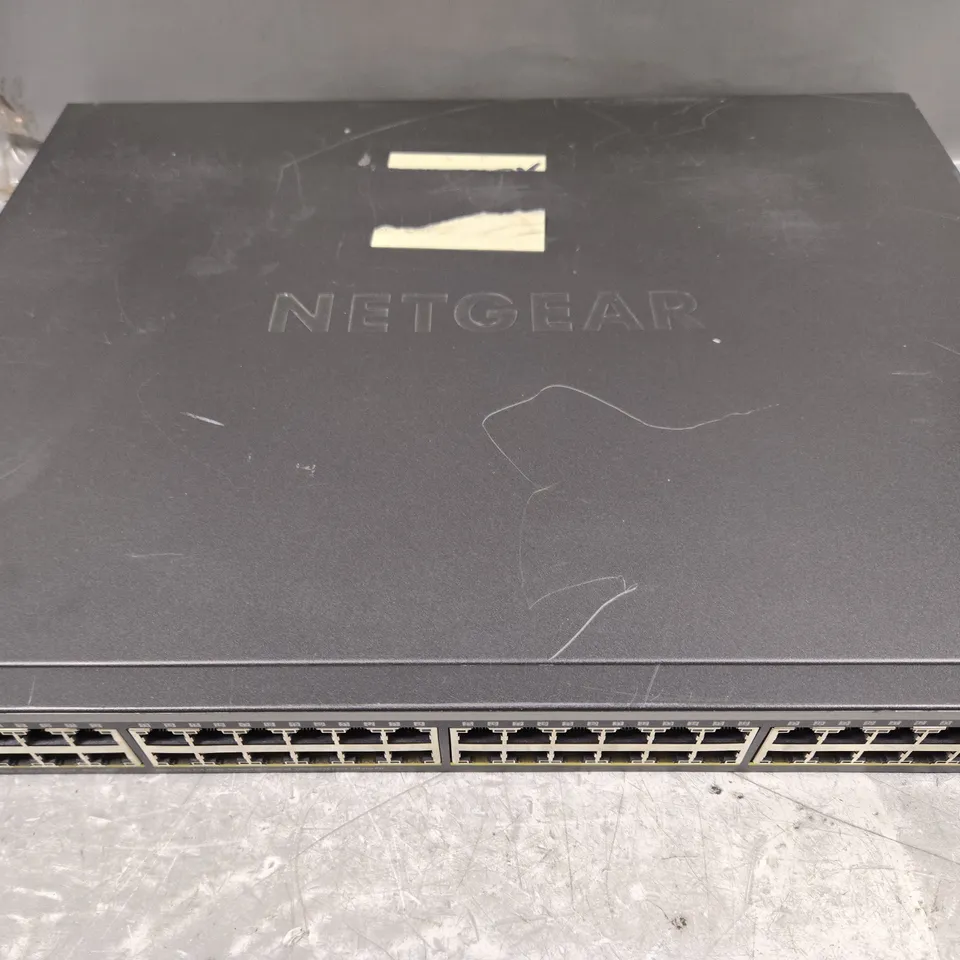 NETGEAR PROSAFE 48-PORT GIGABIT STACKABLE SMART SWITCH 