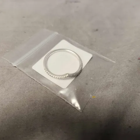 PANDORA RING IN PRESENTATION BOX