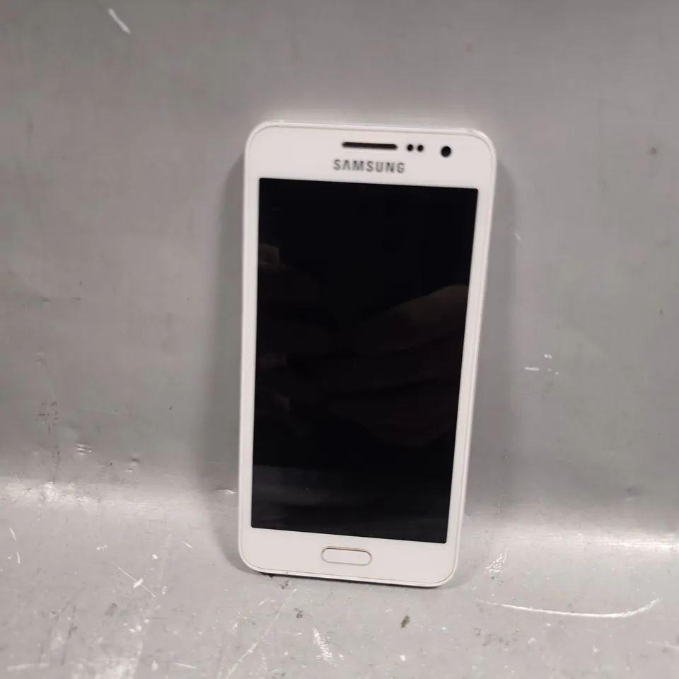SAMSUNG GALAXY A3 SMARTPHONE 