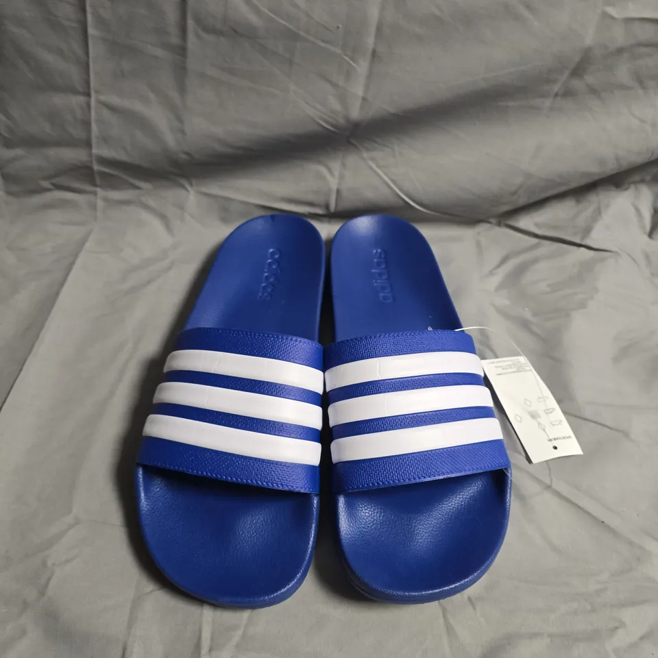 UNBOXED PAIR OF ADIDAS SLIDERS - UK SIZE 11