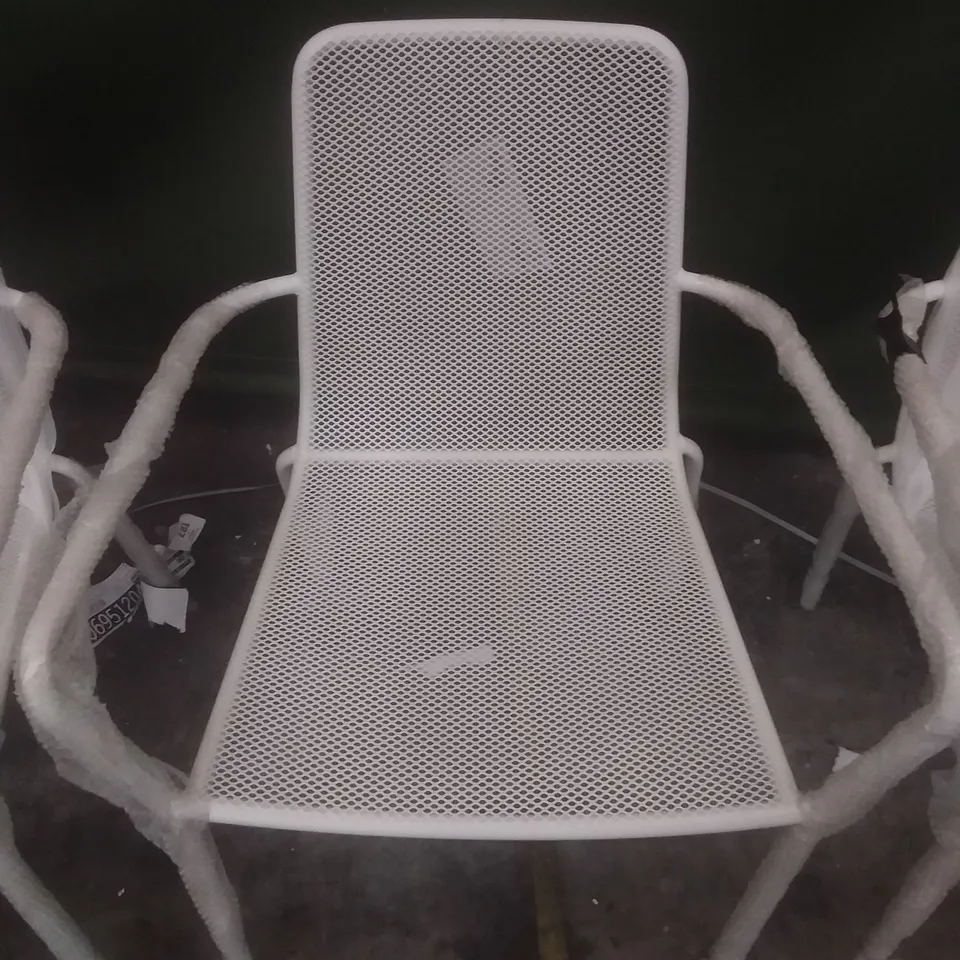3X STEEL GARDEN ARMCHAIR WHITE