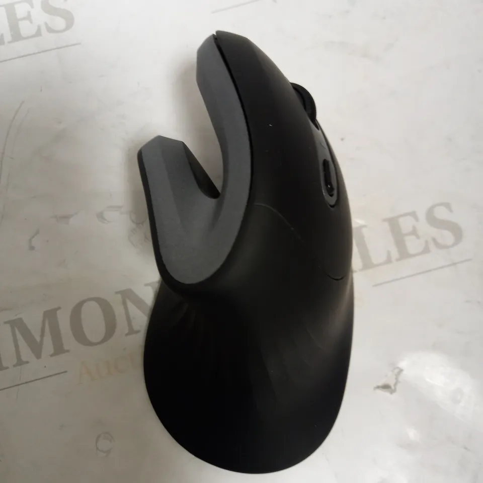 TRUST VERRO ERGONOMIC WIRELESS MOUSE 