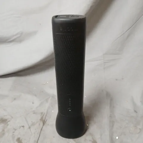 MOPHIE POWERSTATION GO RUGGED FLASHLIGHT – PORTABLE POWER BANK WITH BUILT-IN TORCH