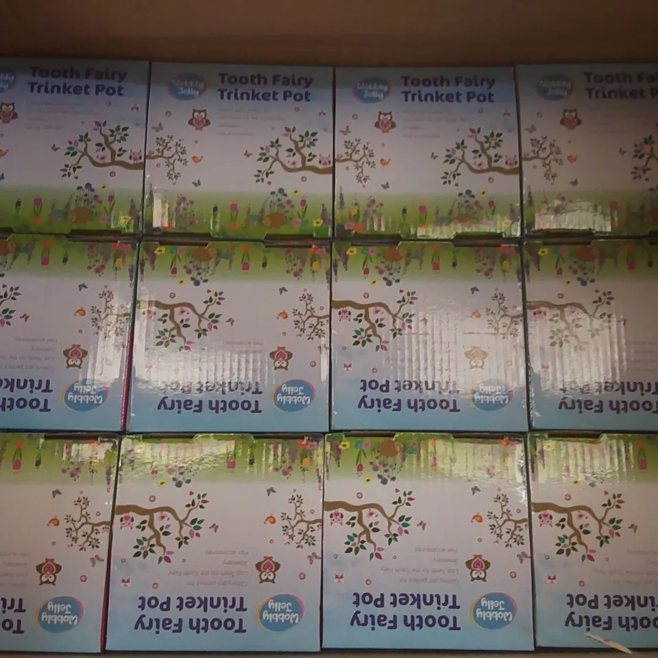 PALLET CONTAINING A VERY LARGE QUANTITY OF WOBBLY JELLY TOOTH FAIRY TRINKET POTS
