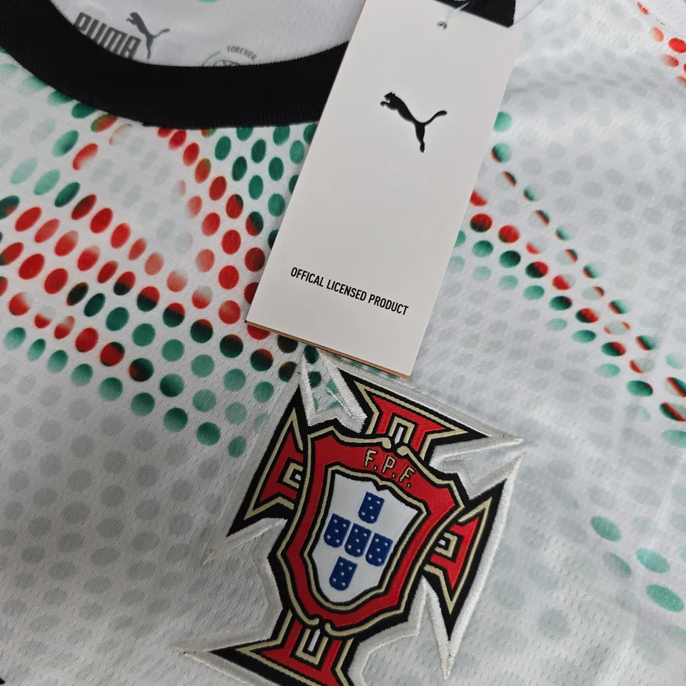 PORTUGAL NATIONAL FOOTBALL SHIRT NO. 22 NINNE – PUMA DRYCELL, OFFICIAL LICENSED