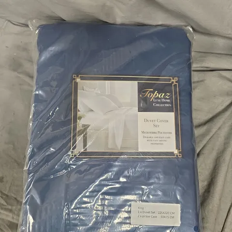 APPROXIMATELY 10 TOPAZ LUXE HOME COLLECTION DUVET COVER SETS - KING