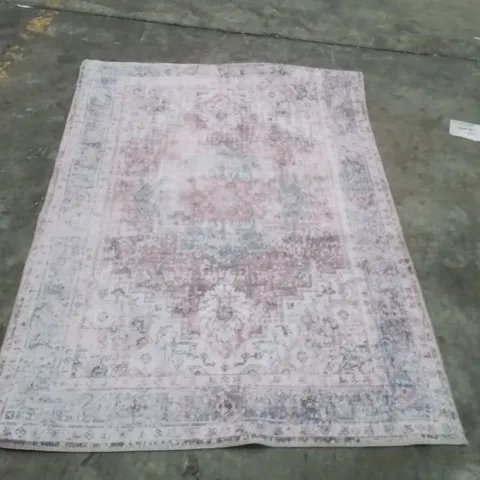 QUALITY DESIGNER AREA RUG - APPROXIMATELY 170X120CM