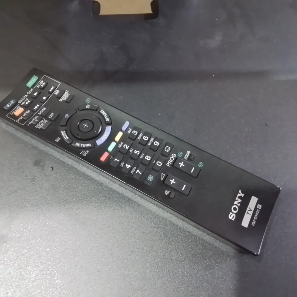 SONY 40" KDL-40EX503 TELEVISION ON UNICOL OXFORD ROLLING TV STAND