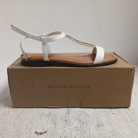 BOXED PAIR OF DUNE LONDON SANDALS IN WHITE SIZE 5