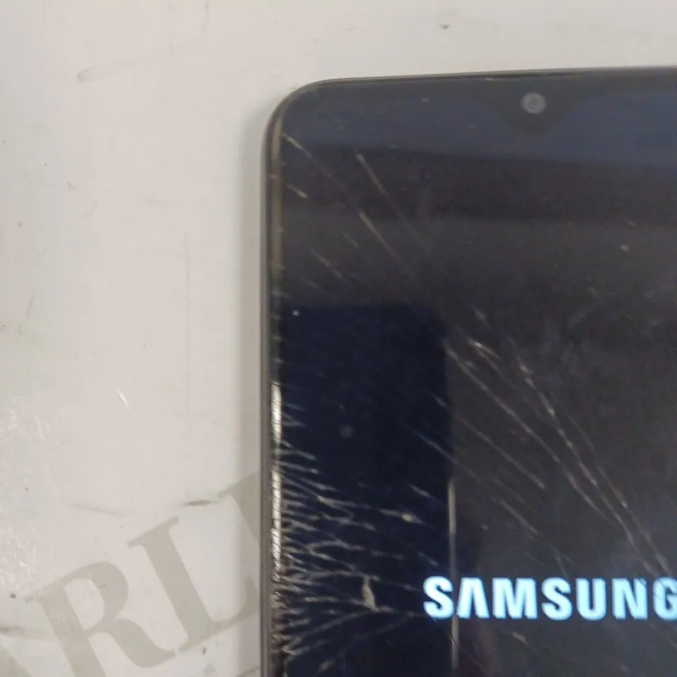 SAMSUNG GALAXY A20E MOBILE PHONE 