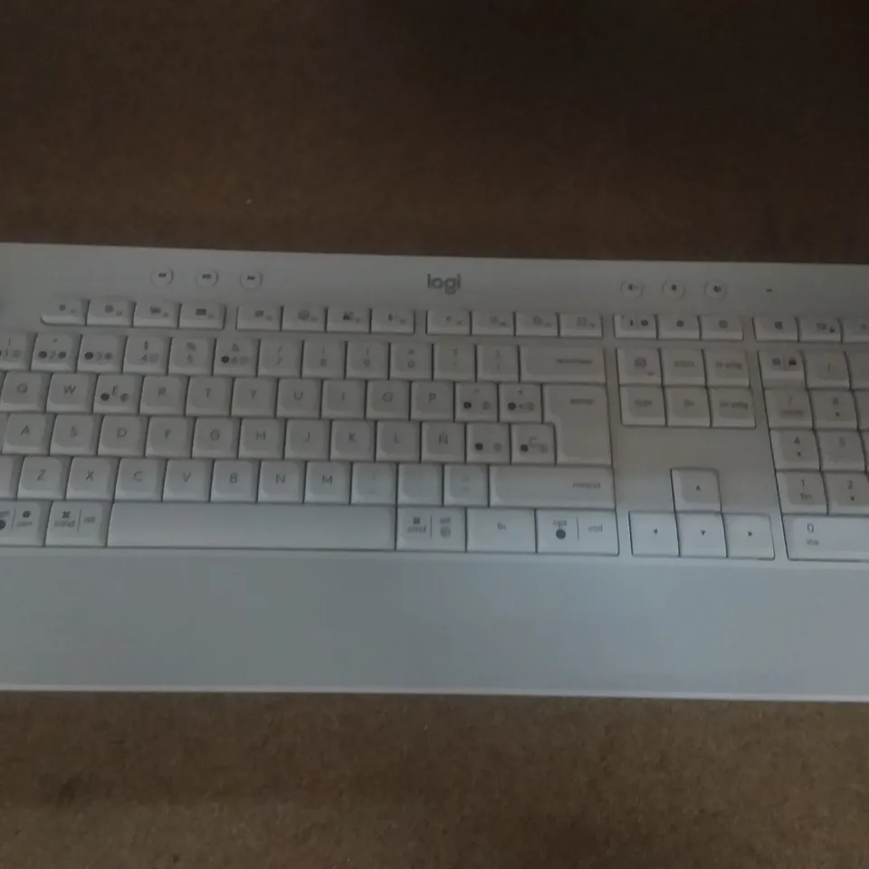 LOGITECH SIGNATURE K650 WIRELESS KEYBOARD WHITE