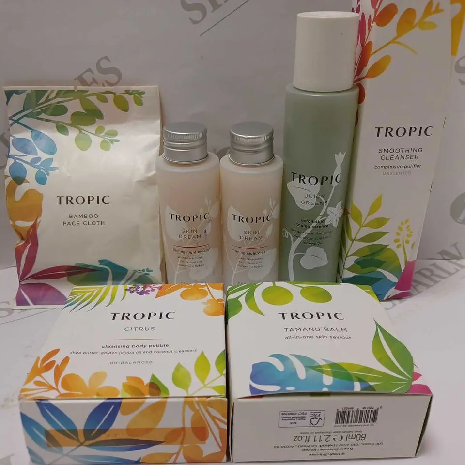 LOT OF APPROX 7 ASSORTED TROPIC PRODUCTS TO INCLUDE BAMBOO FACE CLOTH, FIRMING NIGHT CREAM, SMOOTHING CLEANSER, ETC 