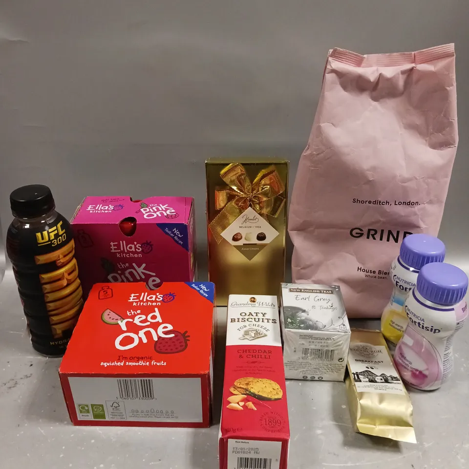 APPROXIMATELY 15 ASSORTED FOOD/DRINK PRODUCTS TO INCLUDE GRIND COFFEE, EARL GREY TEA, PRIME HYDRATION DRINK ETC 