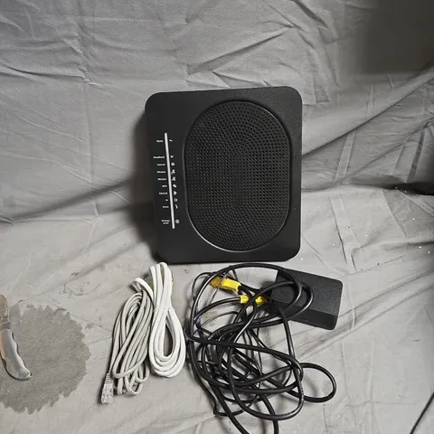 TECHNICOLOR DGA0122NLK WIRELESS GATEWAY ROUTER WITH CABLES – BOXED