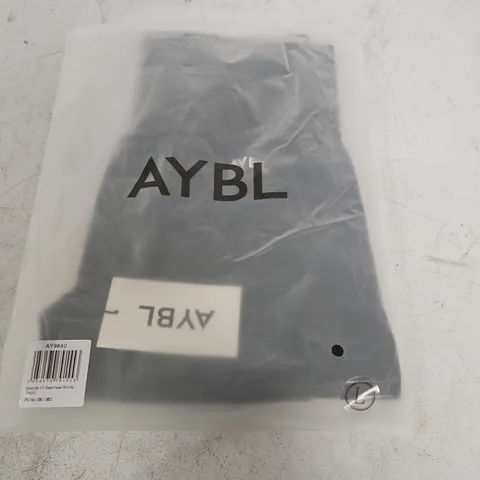 AYBL - BALANCE V3 SEAMLESS SHORTS – BLACK, SIZE L