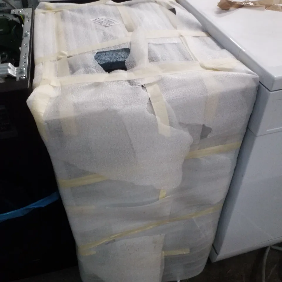 INDESIT IN2FD10CS70WUK PUSH GO DISHWASHER