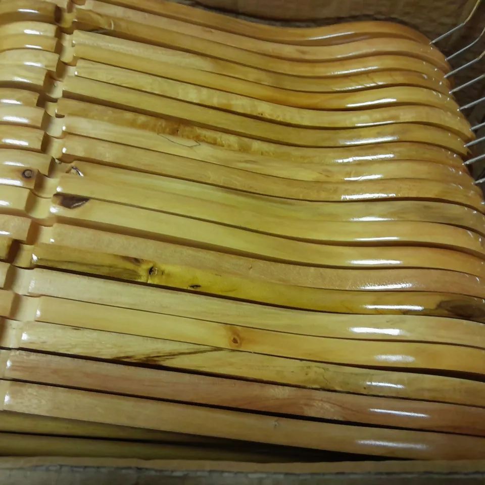 BOX OF APPROXIMATELY 40 UNBRANED WOODEN HANGERS 