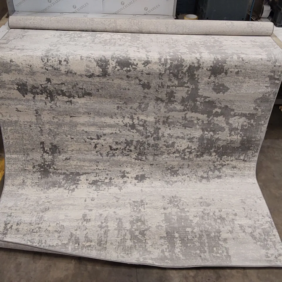 MANZANARES POWER LOOM GREY/IVORY RUG // 160 X 220CM
