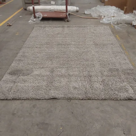 QUALITY DESIGNER AREA RUG - APPROXIMATELY 320 x 238cm