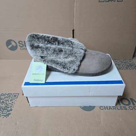 PADDERS MEMORY FOAM ESME SLIPPERS GREY SIZE 6 BOXED