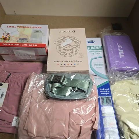LOT OF ASSORTED HOUSEHOLD AND CLOTHING ITEMS TO INCLUDE ANAMORE WOMEN'S PINK TROUSERS AND SPECTRAGLOW 7 LED MASK