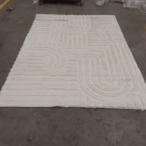 QUALITY DESIGNER DUNELM AREA RUG - APPROXIMATELY 285 x 200cm