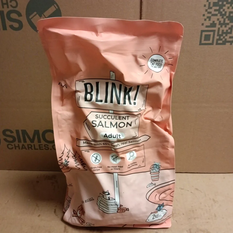 BLINK! SUCCULENT SALMON ADULT COMPLETE CAT FOOD (2KG)