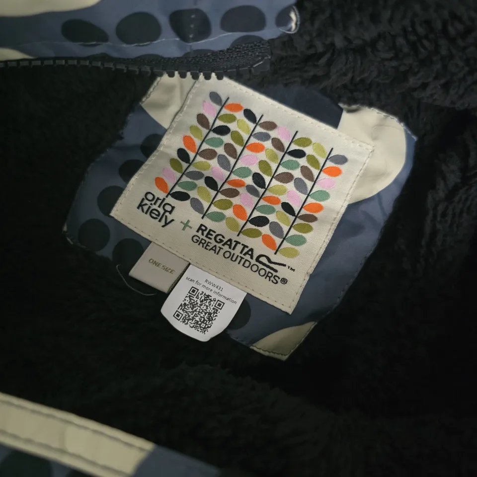 ORLA KIELY X REGATTA GREAT OUTDOORS COAT – PATTERNED HOODED OUTERWEAR, ONE SIZE