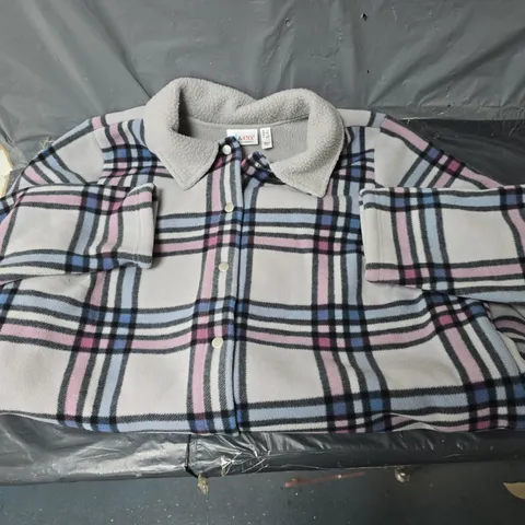 5X D&CO SHERPA CHEQURED JACKETS IN VARIOUS SIZES