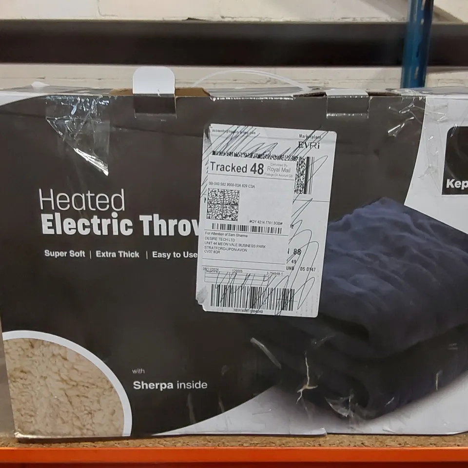 BOXED HEATED ELECTRIC THROW BLANKET - BLUE