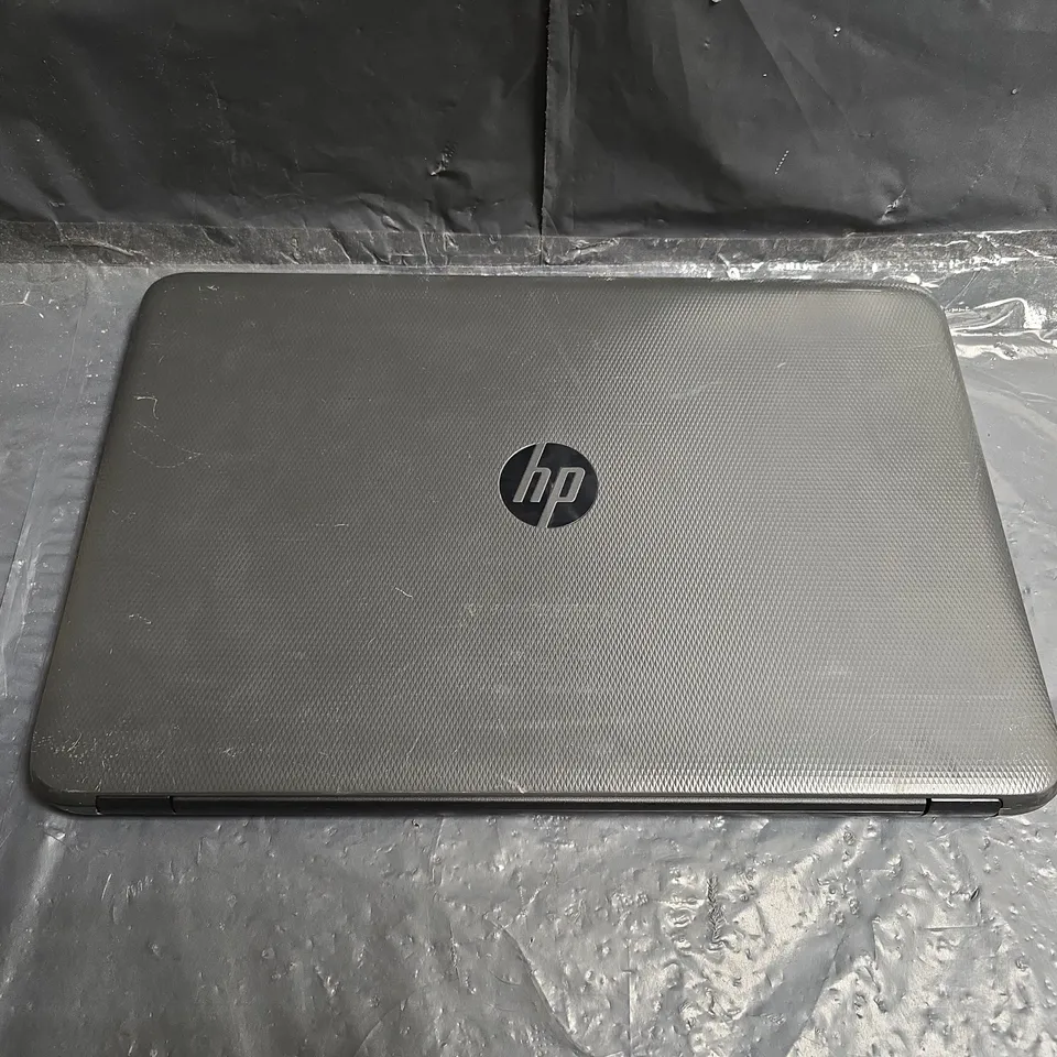 HP LAPTOP – BLACK, TEXTURED LID 