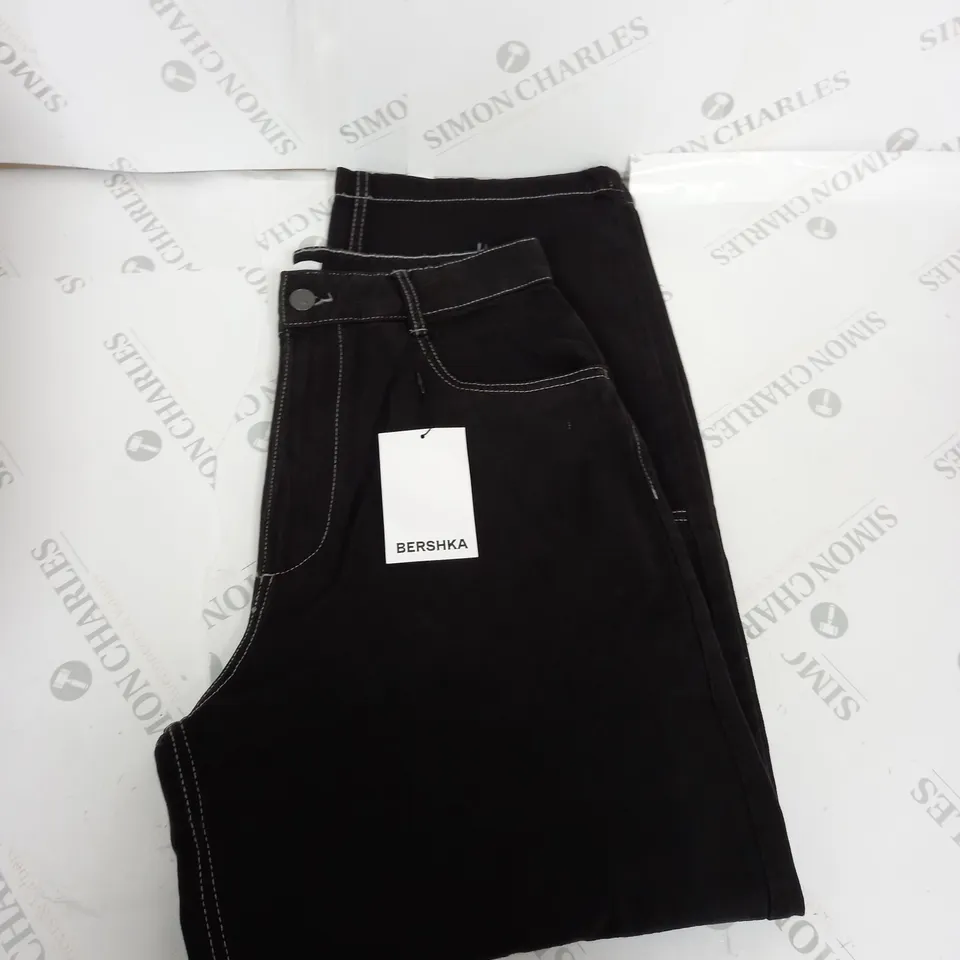 BERSHKA BLACK DENIM JEANS SIZE 30