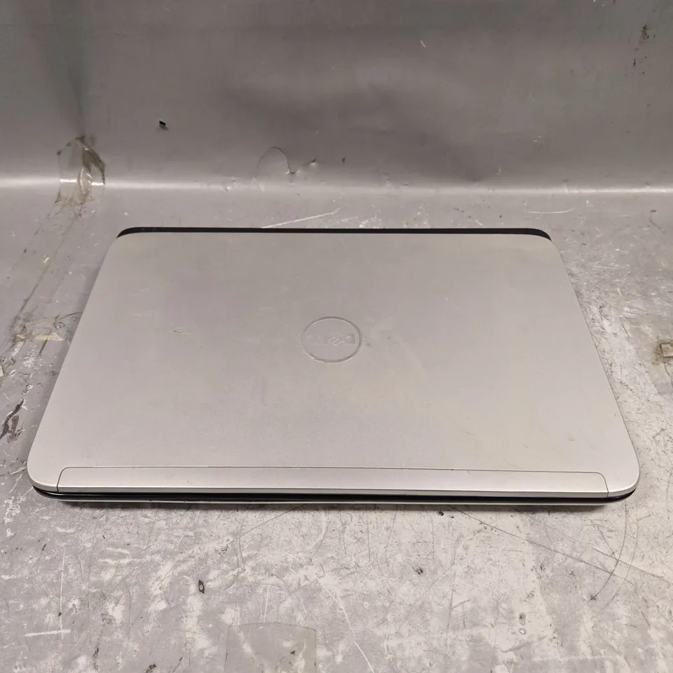 DELL P11F LAPTOP 