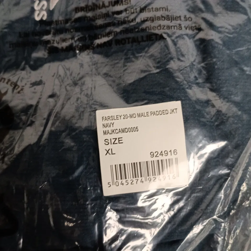 BAGGED TRESPASS FARSLEY 20-MD MALE PADDED JACKET – NAVY – XL