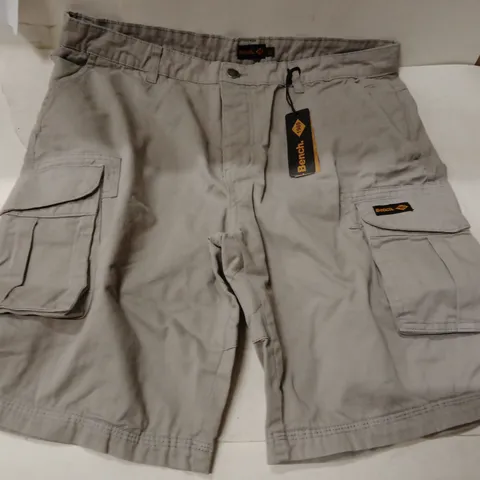 BAGGED BENCH WORK SHORTS SIZE XXL