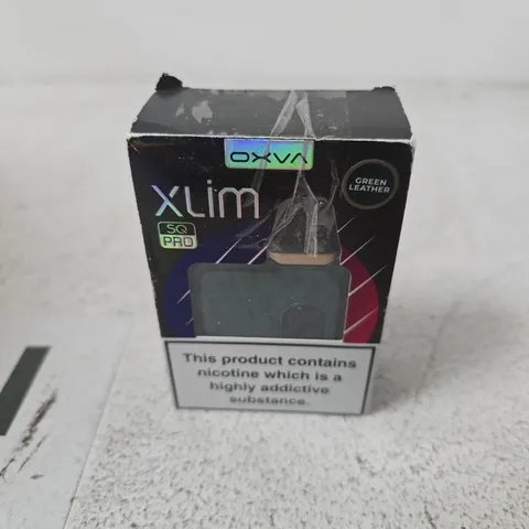 APPROXIMATELY 30 ASSORTED E-CIG PRODUCTS AND ACCESSORIES TO INCLUDE OXVA AND ASPIRE