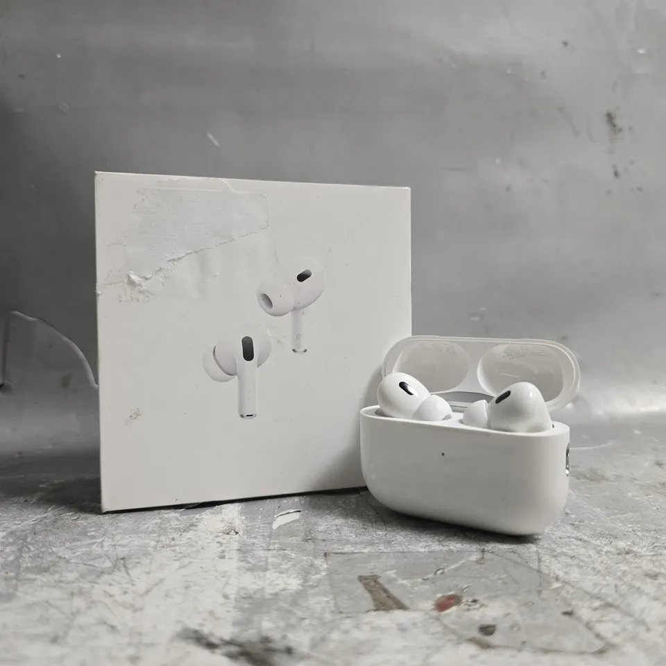 BOXED APPLE AIRPODS PRO (A2968)
