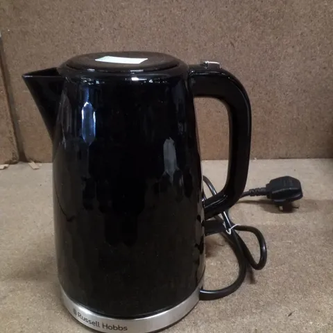 BOXED RUSSELL HOBBS HONEYCOMB KETTLE - BLACK