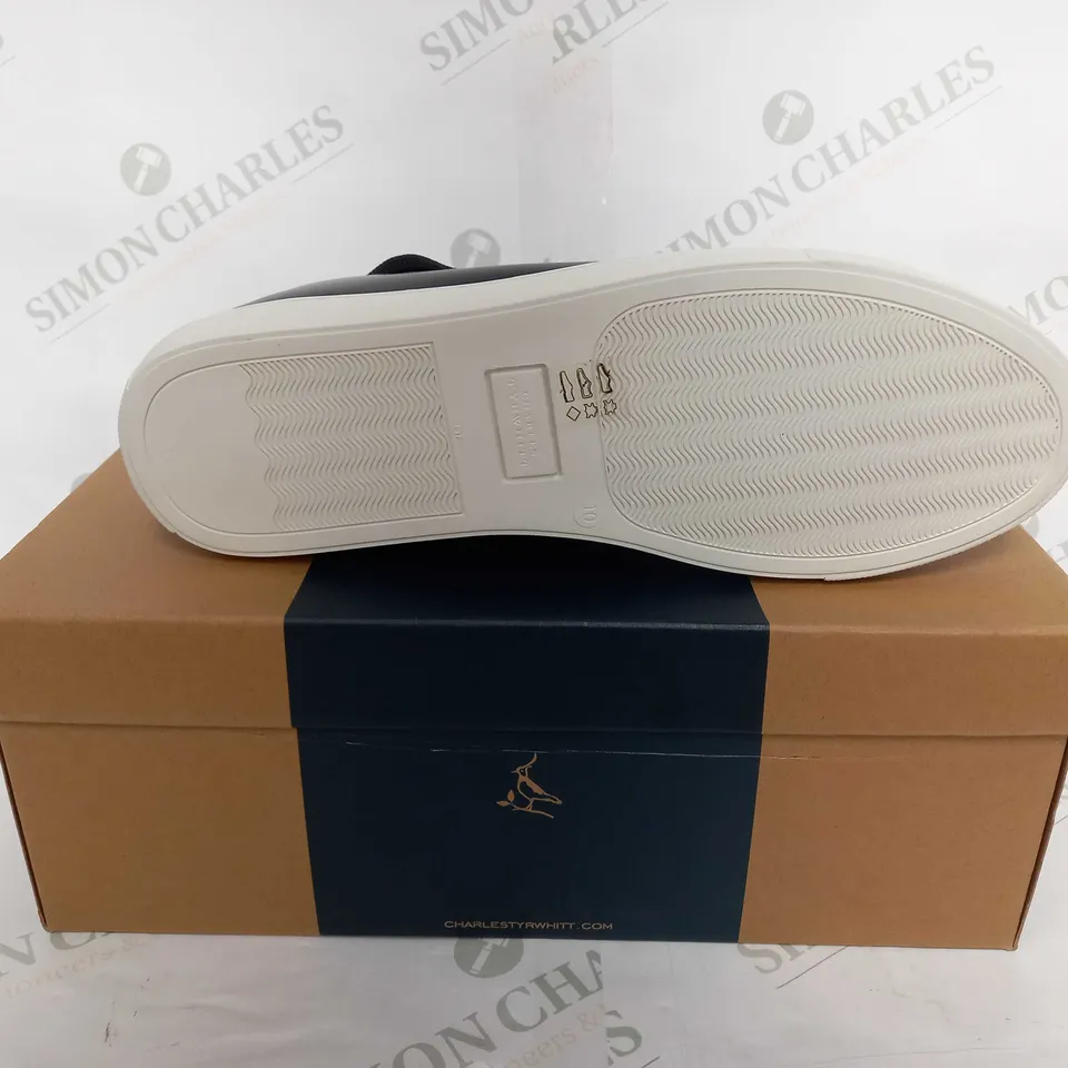 CHARLES TYRWHITT BLACK LEATHER TRAINER - UK 10