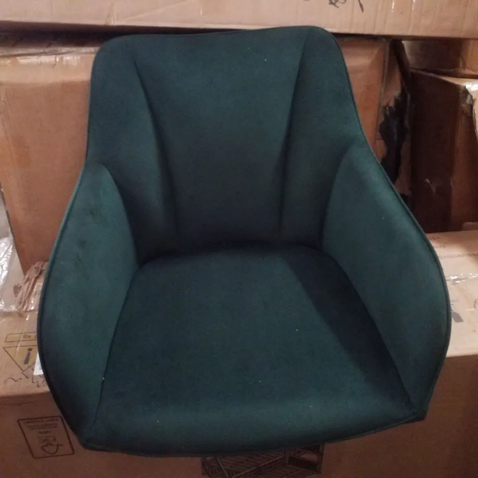 A BOXED PAIR OF VELVET UPHOLSTERED GREEN SIDE CHAIRS