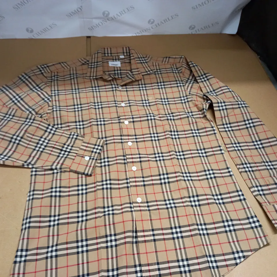 BURBERRY LONG SLEEVE SHIRT - L